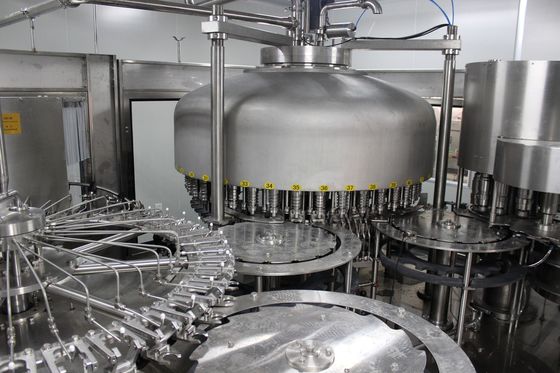 ANIMAL DE ESTIMAÇÃO de aço inoxidável Juice Production Line de 200ml 1500ml